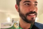 Evaristo Costa fala sobre cordão de identificação e condições invisíveis