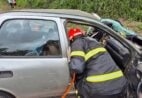 Bombeiros resgatam vítimas de colisão em Venda Nova do Imigrante