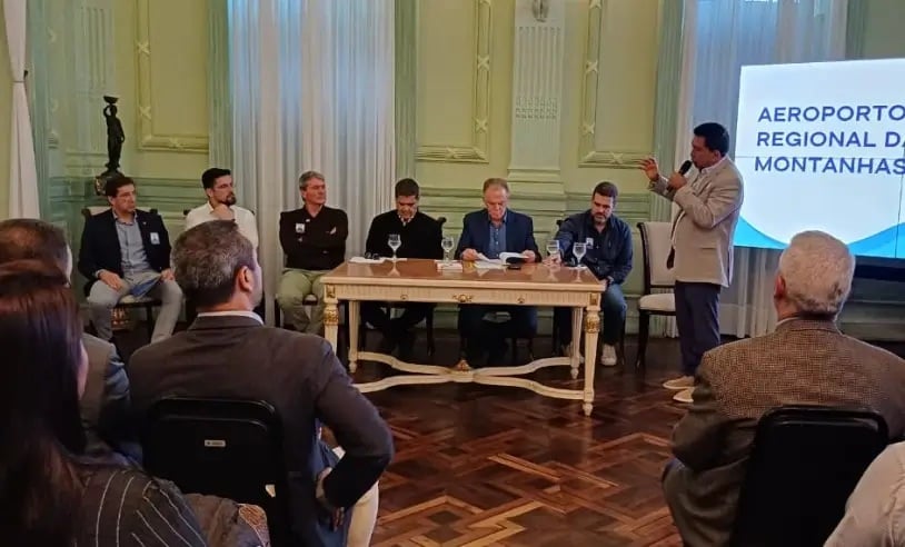 Reunião sobre a nosa fase do Aeroporto Montanhas Capixabas