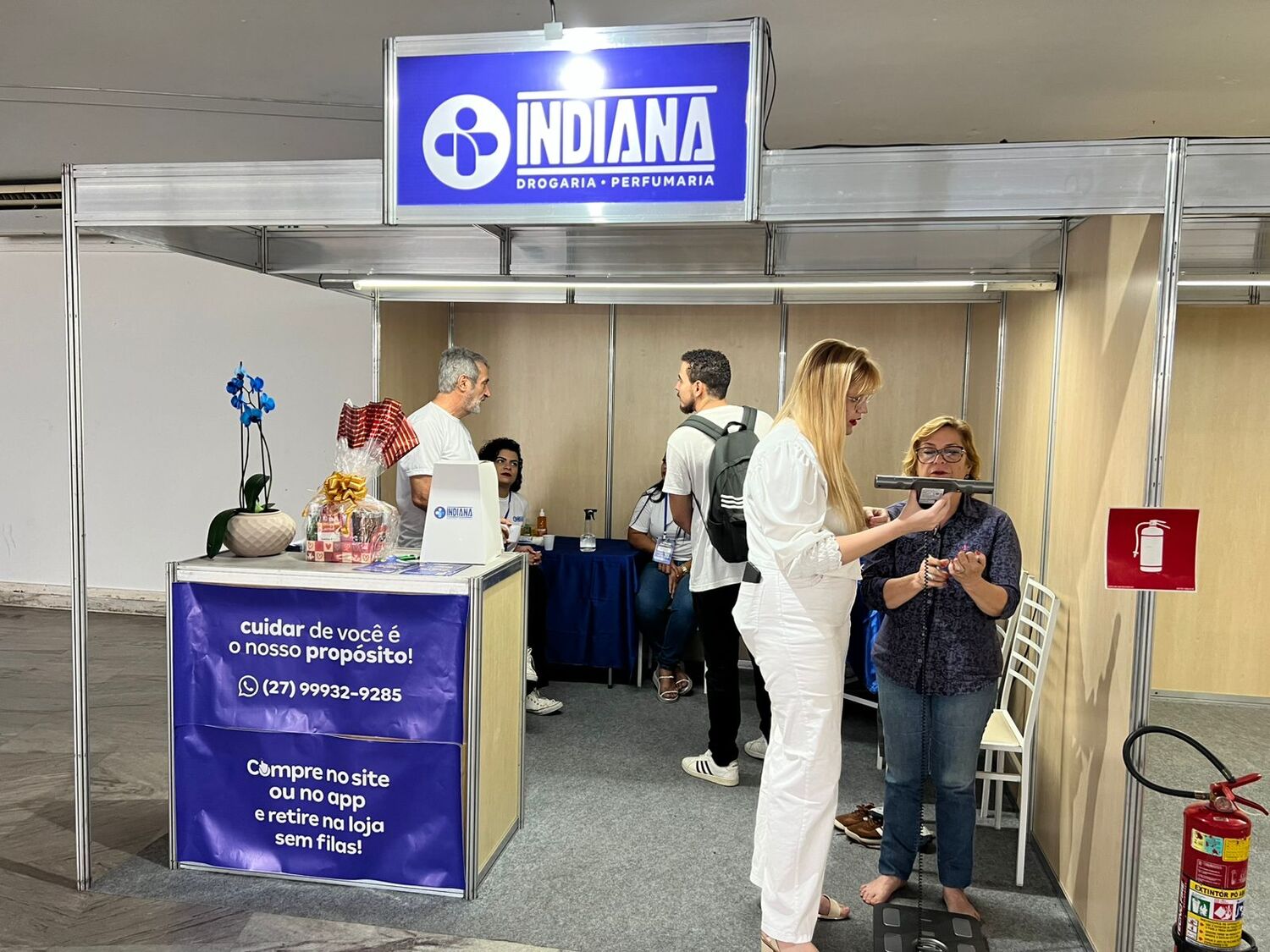 A foto mostra stand da farmácia Indiana no Prointec 2025