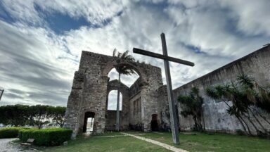Sete cidades do ES formam destino turístico cheio de paisagens únicas