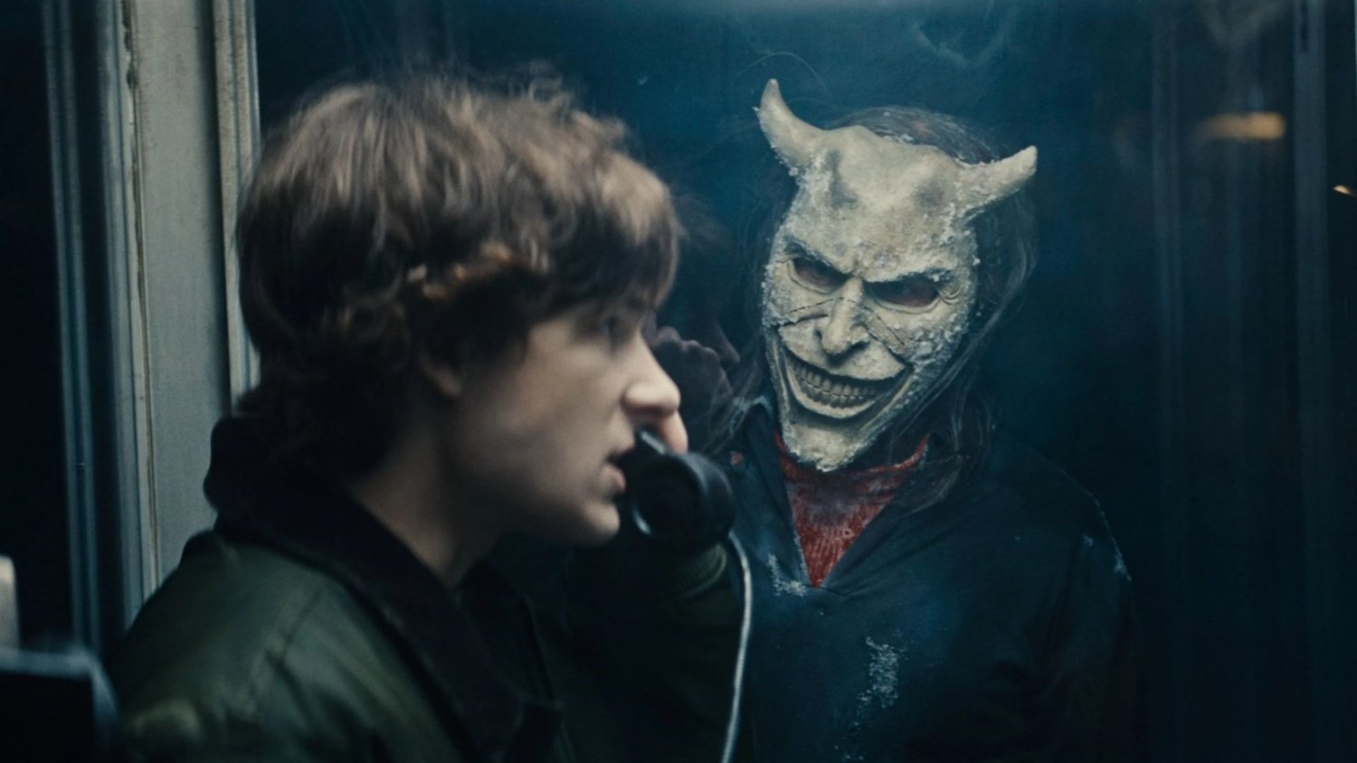 O-Telefone-Preto-2-terror-com-Ethan-Hawke-estreia-nos-cinemas