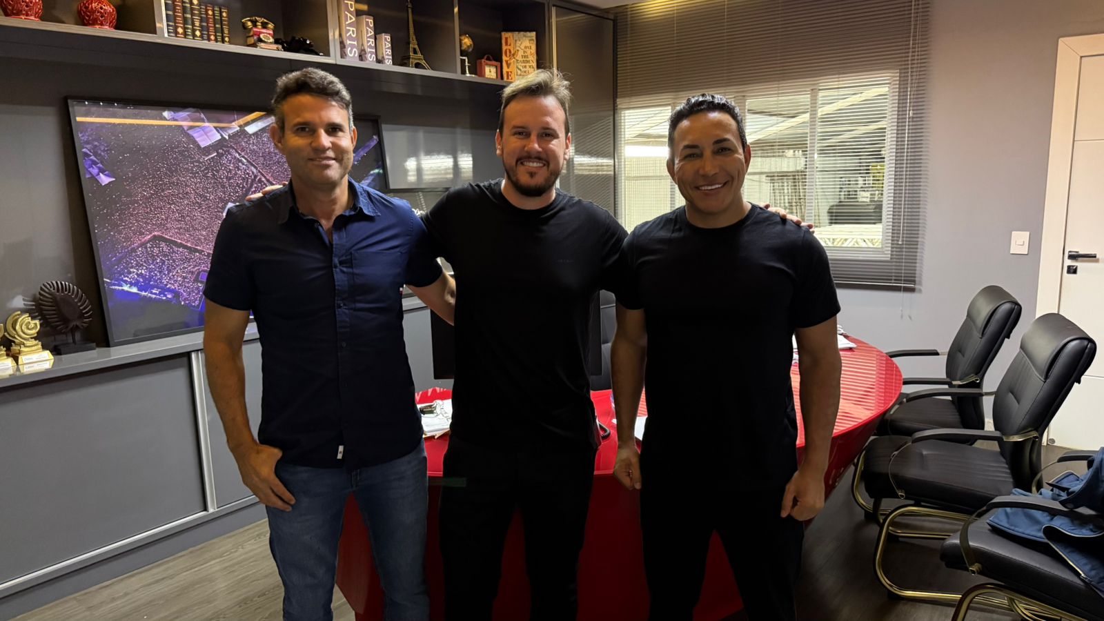 Zé Elias com os empresários Atagildo e Nelinho