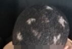 Criança tem cabelo cortado por professora durante brincadeira do Cabelo Maluco no ES