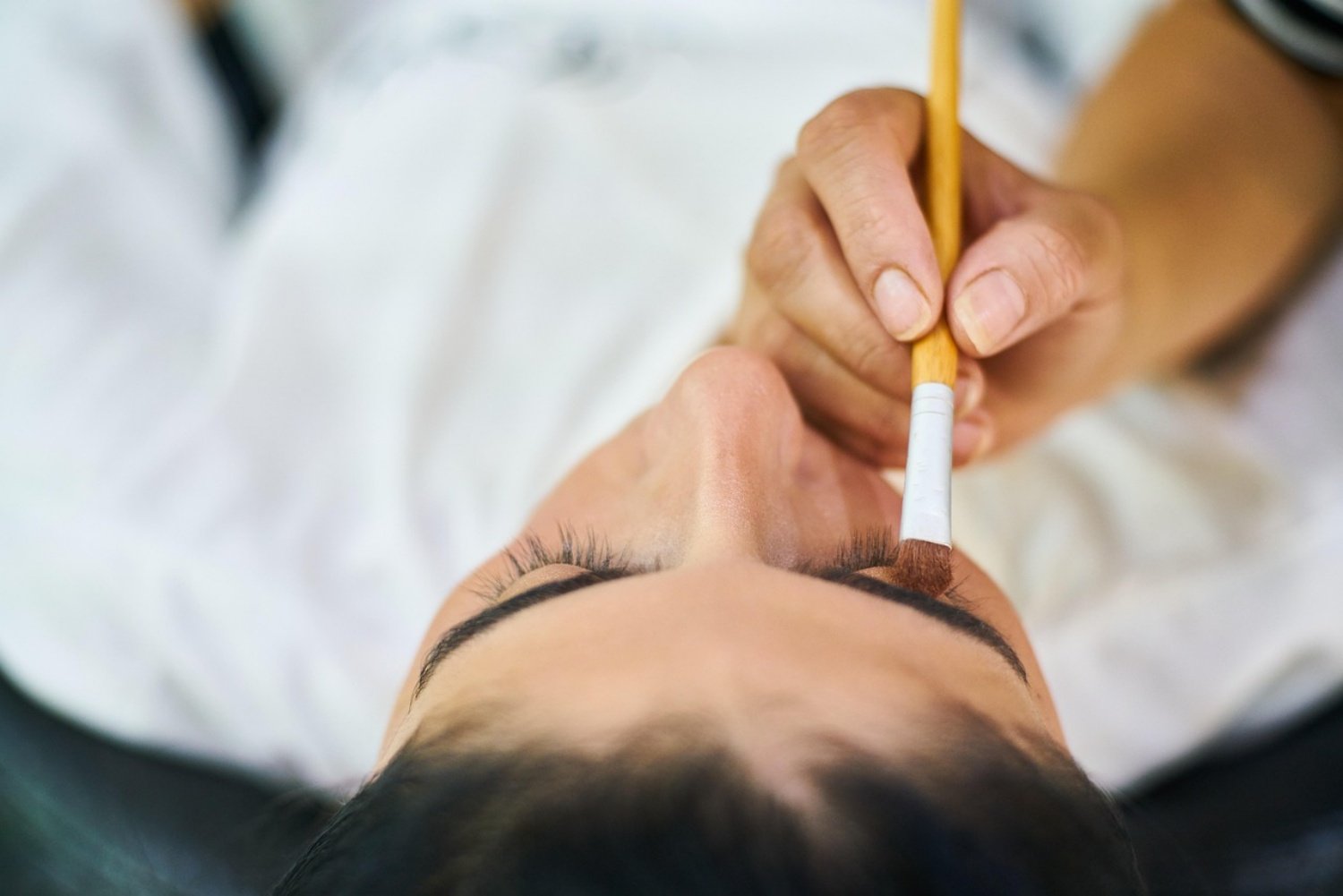 curso gratuito de sobrancelha