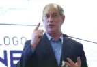 Presidente do PSDB no Ceará anuncia filiação de Ciro Gomes: ‘futuro governador’