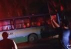 Grave acidente entre ônibus e carreta deixa um morto e vários feridos no ES