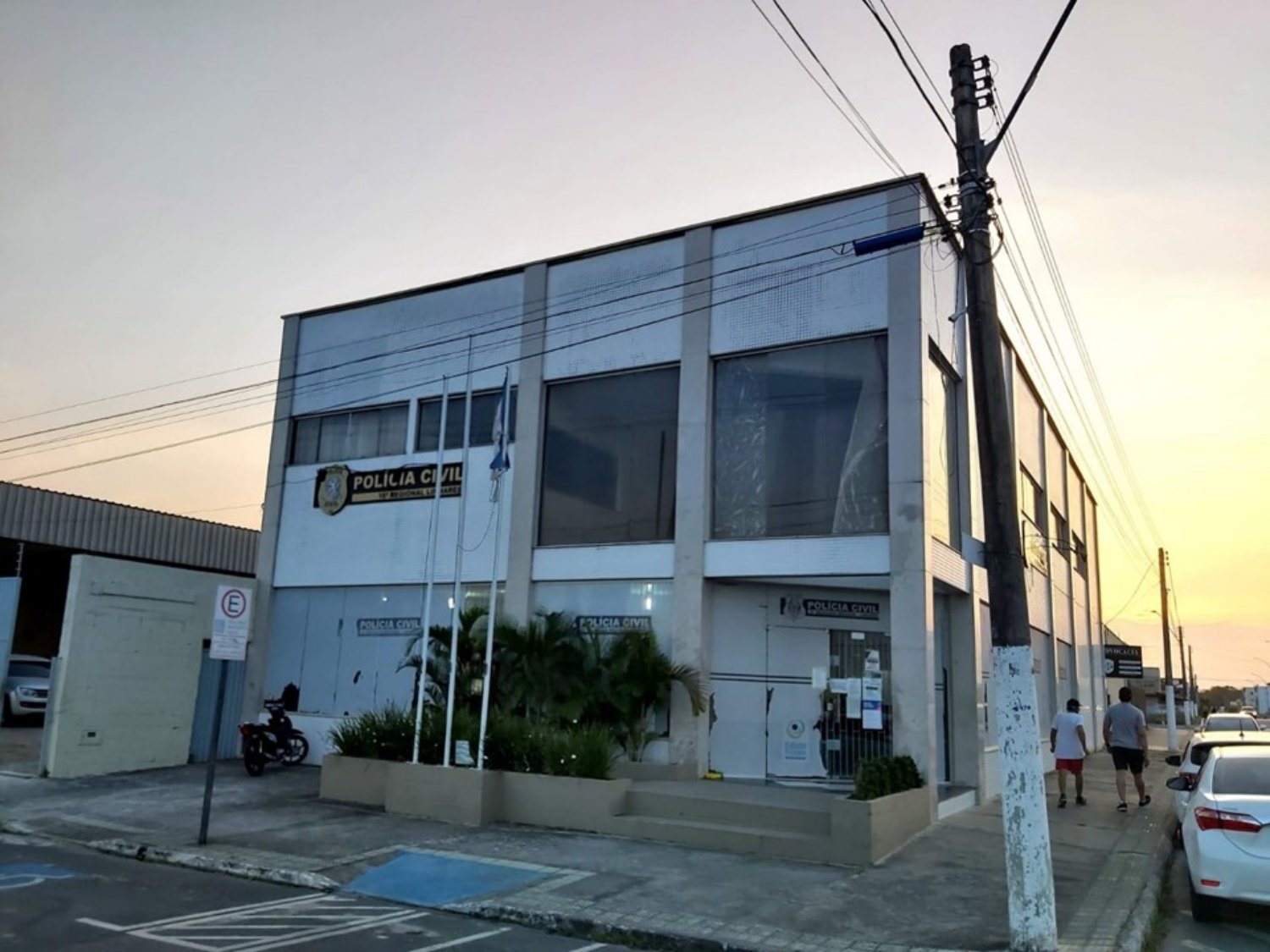 assédio sexual linhares professor