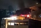 Incêndio destrói casa em Cachoeiro e polícia investiga possível crime