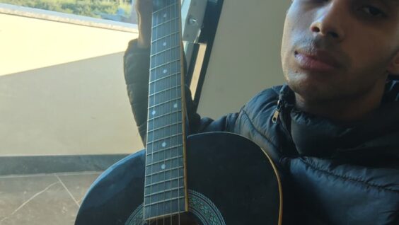 A música que inspira: o talento de Davi Machado, colaborador da Uniaves