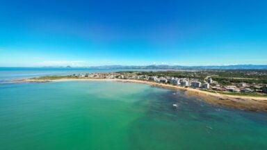 Vem Verão Castelhanos: turismo, cultura e diversão à beira-mar em Anchieta