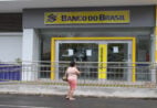 Homem invade Banco do Brasil em Mimoso do Sul e furta armas