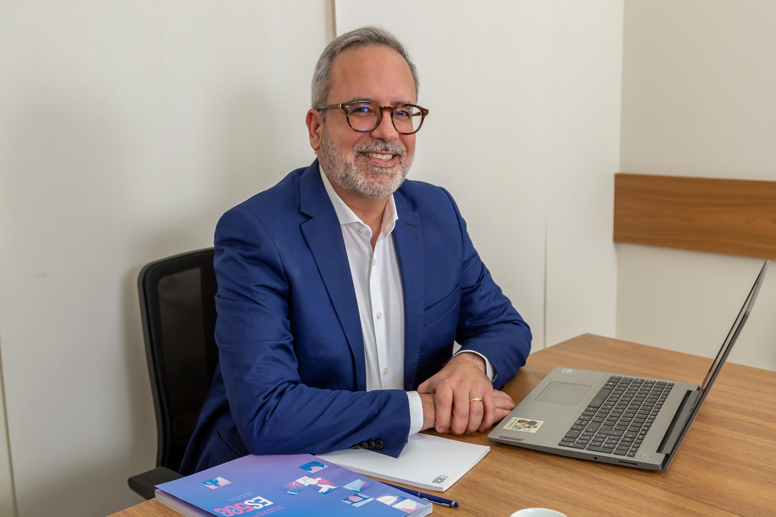 André Brito, diretor de Gestão Pública do ES em Ação, Selo de Qualidade em Transparência e Governança Pública 2025.