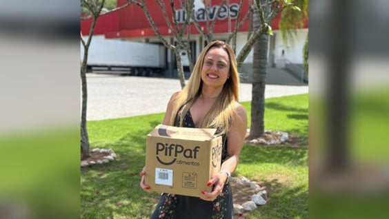 Entrega do Kit de Natal reforça cultura de valorização da Uniaves