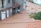 Chuvas intensas alagam e causam transtornos em Guaçuí