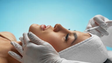 Você confia no seu esteticista? Saiba o que apenas médicos podem fazer