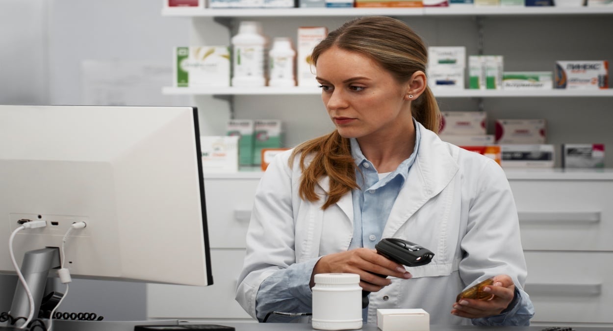 vaga balconista de farmácia Cachoeiro