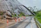 Deslizamento mantém rodovia ES 181 parcialmente bloqueada em Alegre
