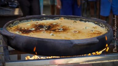 Festival reúne sabores do mar e aposta em torta gigante em Anchieta