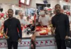 Michael B. Jordan celebra vitória do Oscar em fast food; veja o vídeo