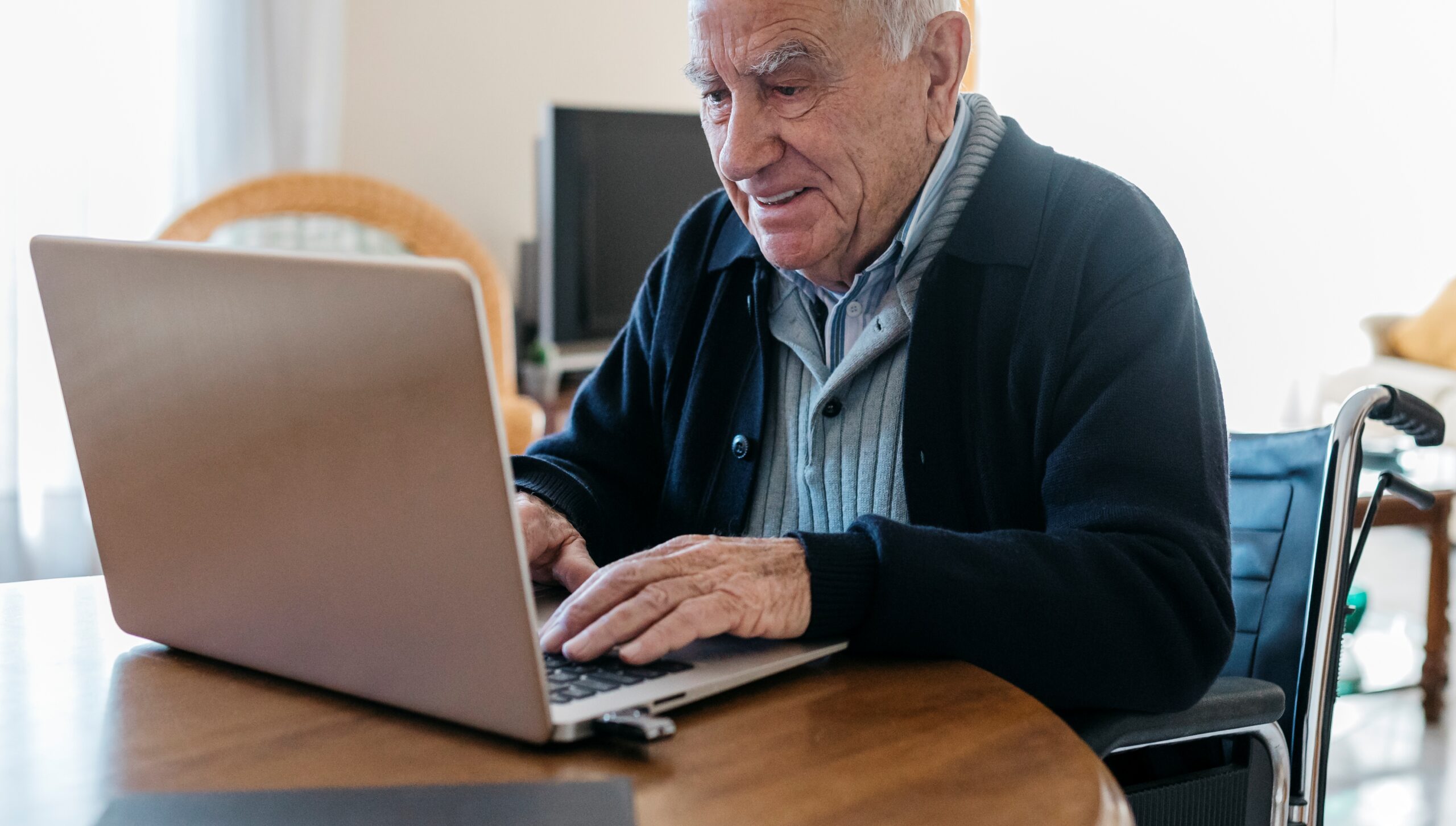 Prevenção de golpes digitais Vitória