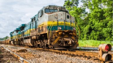 Trem Vitória-Minas volta a circular e destaca rota turística histórica