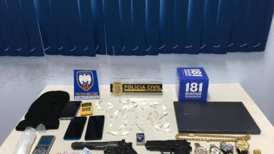Operação policial apreende cocaína e crack em casa de Guaçuí