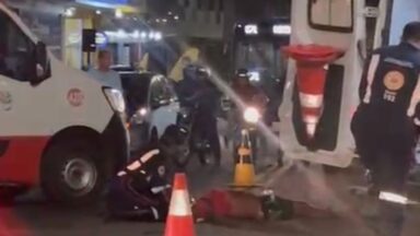 Motociclistas se ferem em acidente na Avenida Jones dos Santos Neves em Cachoeiro