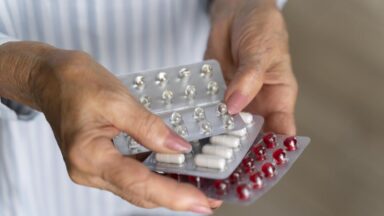 Anvisa autoriza novos medicamentos para três doenças graves – saiba quais