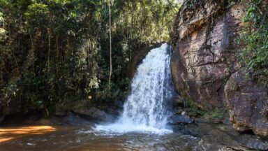 Conheça 3 cachoeiras em Vargem Alta para relaxar e se conectar