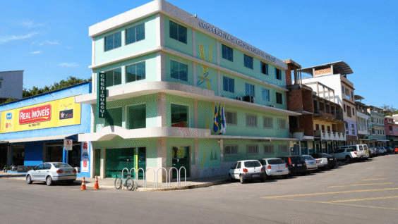 Com quase 40 anos, Crediguaçuí se posiciona como instituição completa