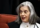 O que levou a ministra Cármen Lúcia a antecipar saída da Presidência do TSE?