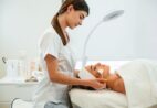 Cursos gratuitos de estética em Vitória seguem com vagas abertas