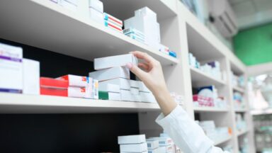 Anvisa determina suspensão de lote de remédios para hipertensão e câncer