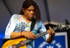 Lenda da guitarra, Stanley Jordan fará tributo a Jimi Hendrix no ES