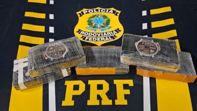 PRF encontra cocaína em compartimento secreto de carro em Muniz Freire