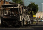 Ônibus é incendiado após morte de jovem em cidade do ES