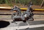 Carro teria atingido motociclista antes de batida com viatura em Cachoeiro; polícia busca suspeitos
