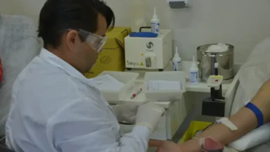 Sintomas da doença falciforme vão muito além da anemia
