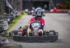 Após perder os movimentos do braço, capixaba encontra nova paixão no kart