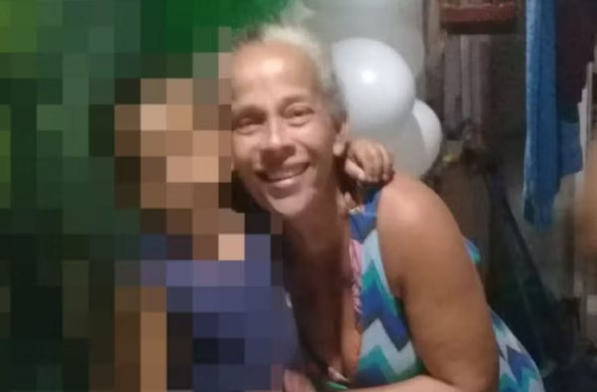 bebê encontrada com mãe morta