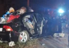 Acidente envolvendo retroescavadeira e carro deixa um morto e feridos em rodovia no ES