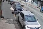VÍDEO | Acidente entre motos deixa dois feridos em avenida de Cachoeiro