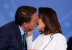 “Imbeijável”? Podcast revela bastidores da intimidade de Michelle com Jair Bolsonaro