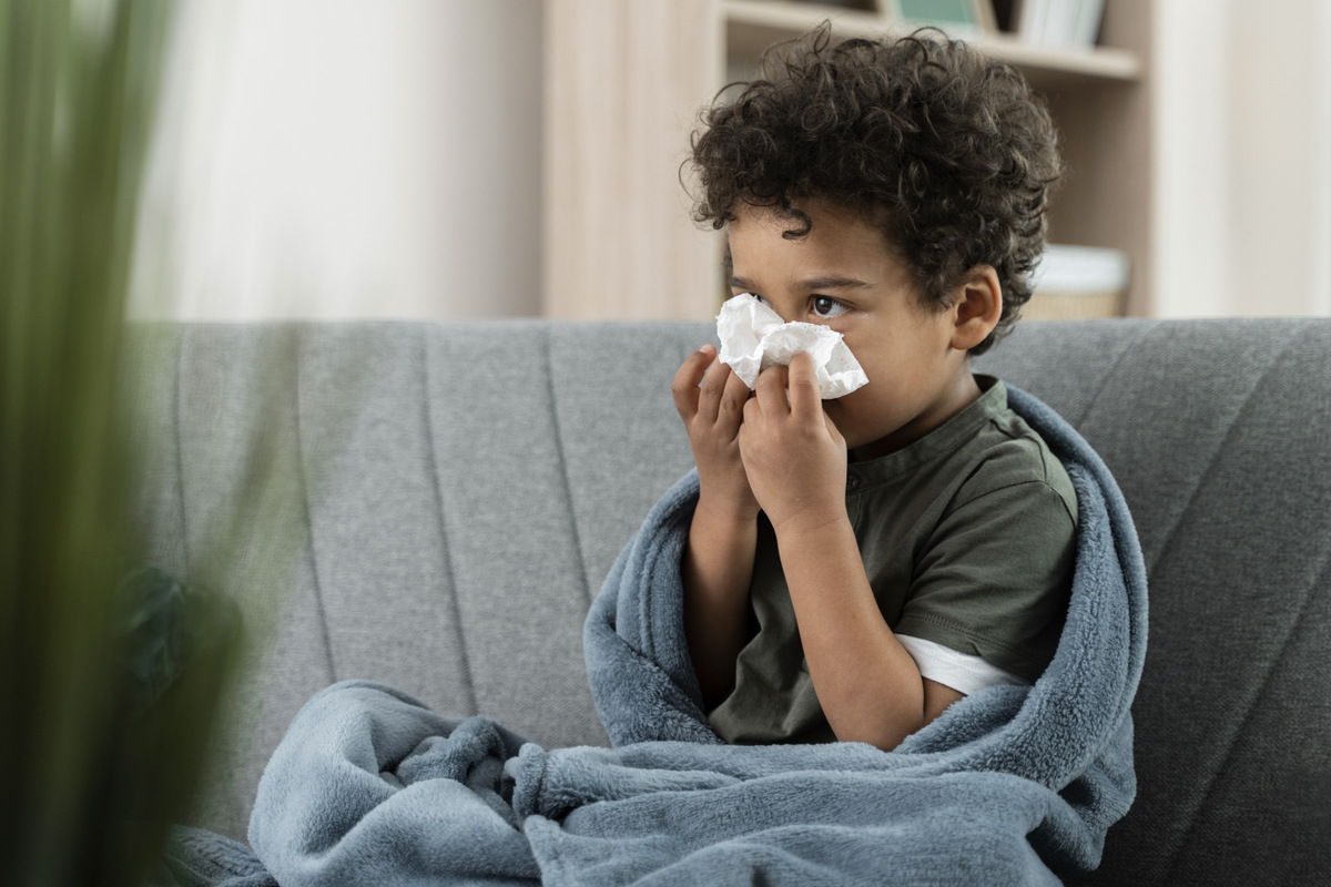 A foto alude a resfriado e à gripe
