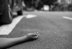 Menino de 8 anos morre após cair de moto e ser atropelado
