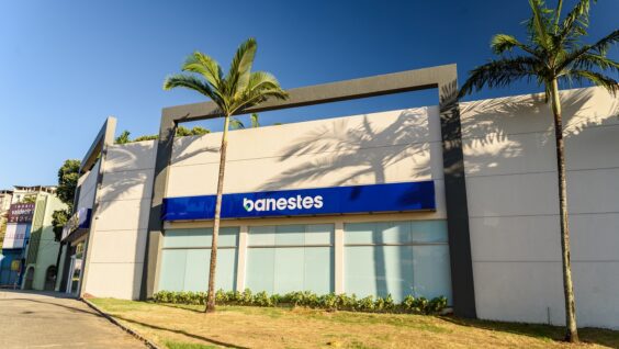 Banestes anuncia R$ 1 bilhão em recursos para produtores no Plano Safra 2026/2027