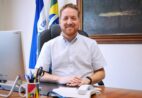 Vitor de Angelo destaca políticas que mantiveram ES entre referências em educação