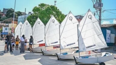 Crianças terão aulas gratuitas de vela em nova Escola Náutica no ES