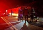 Ônibus tomba na BR-262, em Ibatiba, deixa três mortos e 44 feridos
